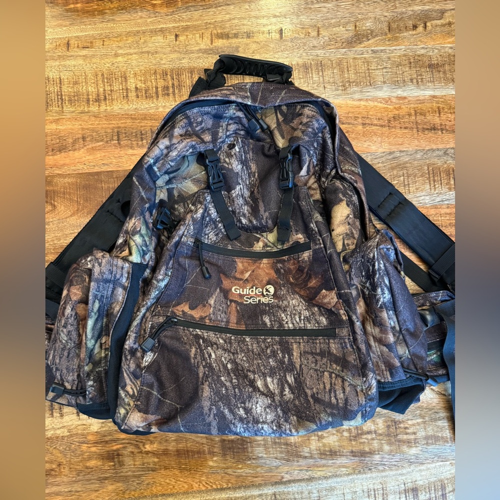 Original Gander Mountain Guide Series hunting backpack. Like New.